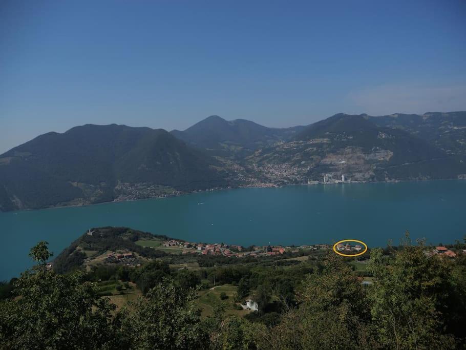 La Corte Del Cigno Monte Isola Esterno foto