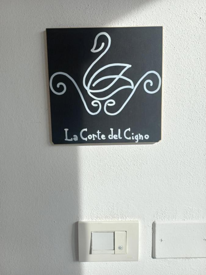 La Corte Del Cigno Monte Isola Esterno foto